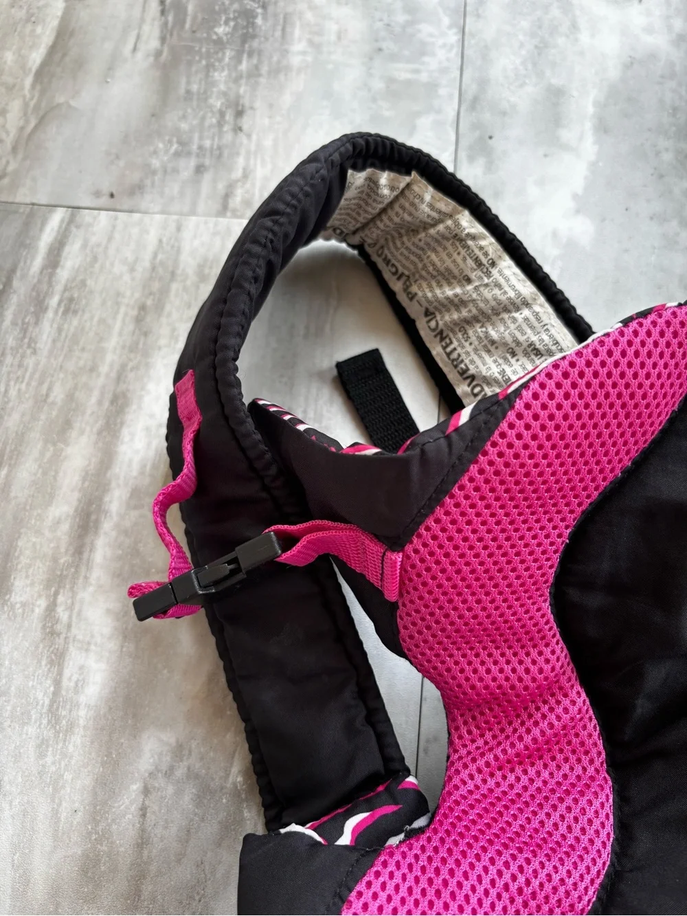 Evenflo Baby Backpack Carrier 7-25 lbs Black Pink White Zebra Stripes Breathable